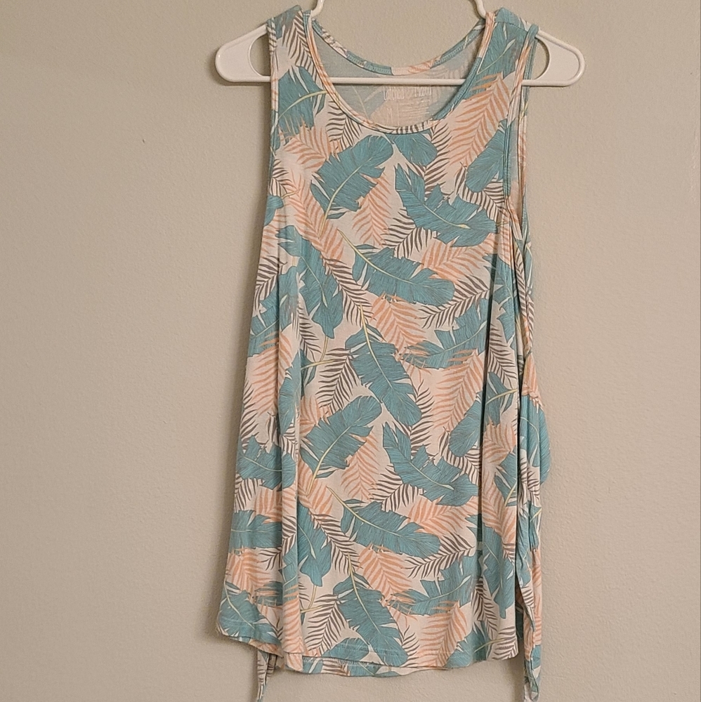 Latched Mama Nursing Tank